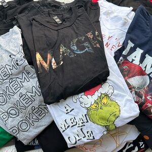 35 crew neck mix Graphic adult T-Shirt size 2XL